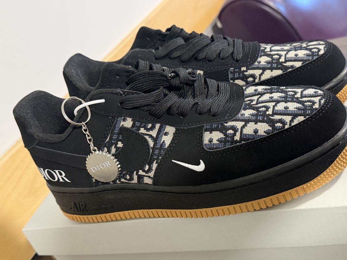 DIOR Air Nike